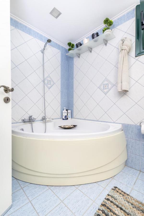 Vasilis Luxury Apartment Joánina Kültér fotó
